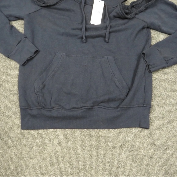 Splendid cut out hoodie. Navy blue size medium - Picture 6 of 8